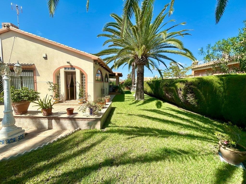 Villa in Cabo Roig, Orihuela, Valencian Community 4 - 16216601
