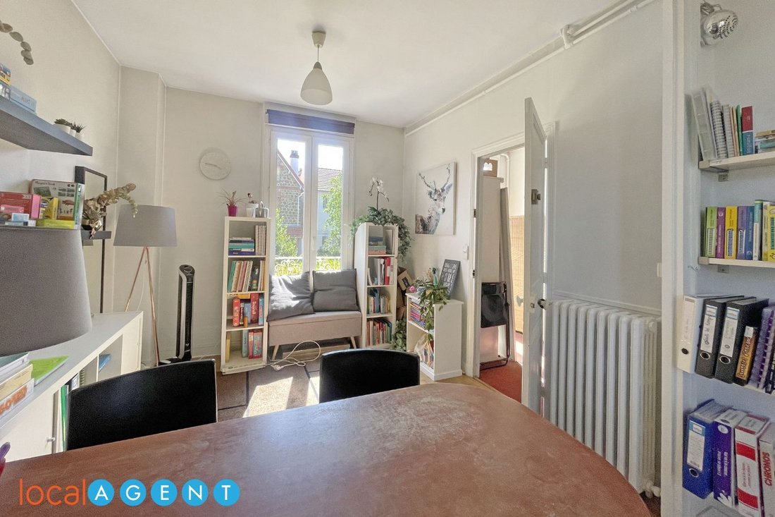 House in La Faiencerie-Le Clos Saint Cyr, Bourg-la-Reine, France 3 - 16219918