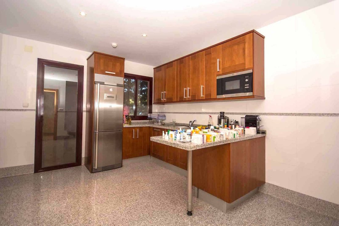 Apartment in Estepona, Andalusia, Spain 2 - 16220691