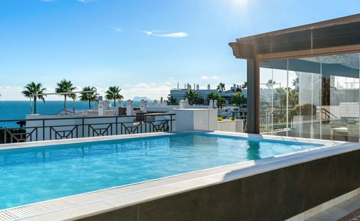 Apartment in Estepona, Andalusia, Spain 1