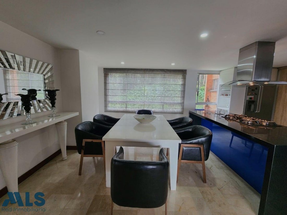 Apartment in Medellín, Antioquia, Colombia 2 - 16220934