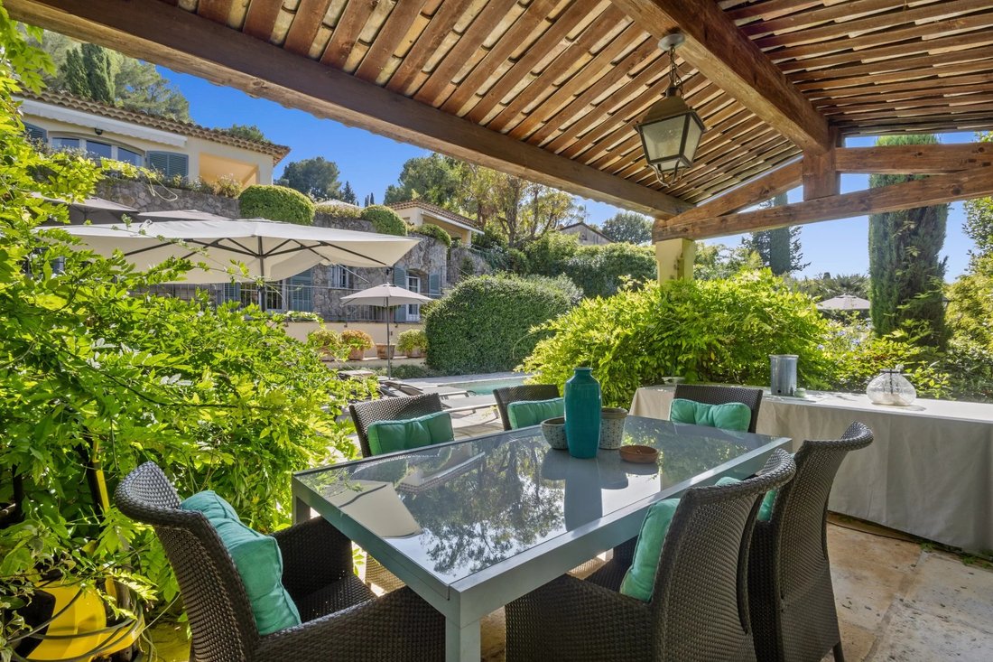 Villa in Mougins, Provence-Alpes-Côte d'Azur, France 2 - 16220393