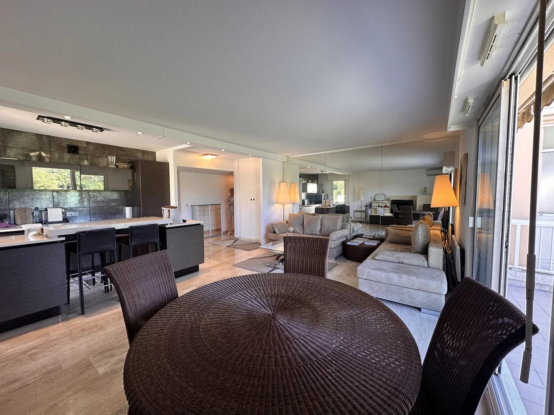 Apartment in Mandelieu-la-Napoule, Provence-Alpes-Côte d'Azur, France 3 - 16220870
