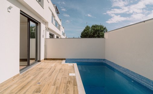 Townhouse in Moncarapacho, Algarve, Portugal 1