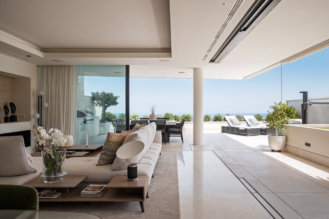 Apartment in La Quinta, Benahavis, Andalusia 1 - 16220513