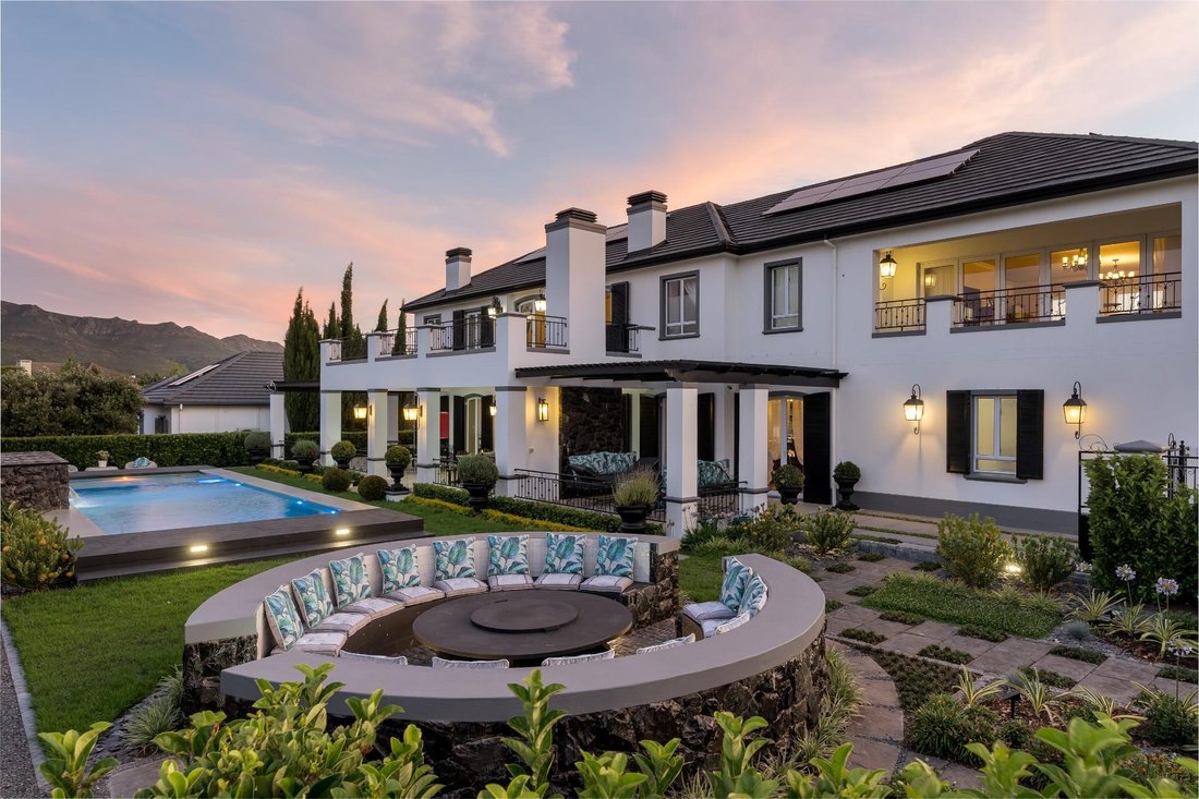 House in Paarl, Western Cape, South Africa 1 - 15853744