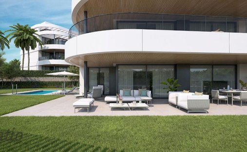 Appartamento a Estepona, Andalusia, Spagna 1