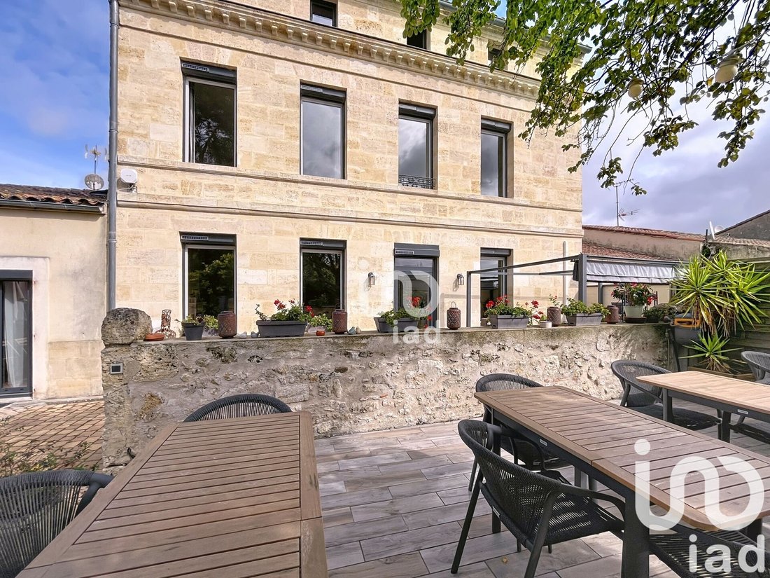 House in Sud, Pauillac, France 1 - 16221516