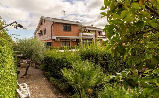 Villa in La Pisana - Casetta Mattei, Rome, Lazio 1
