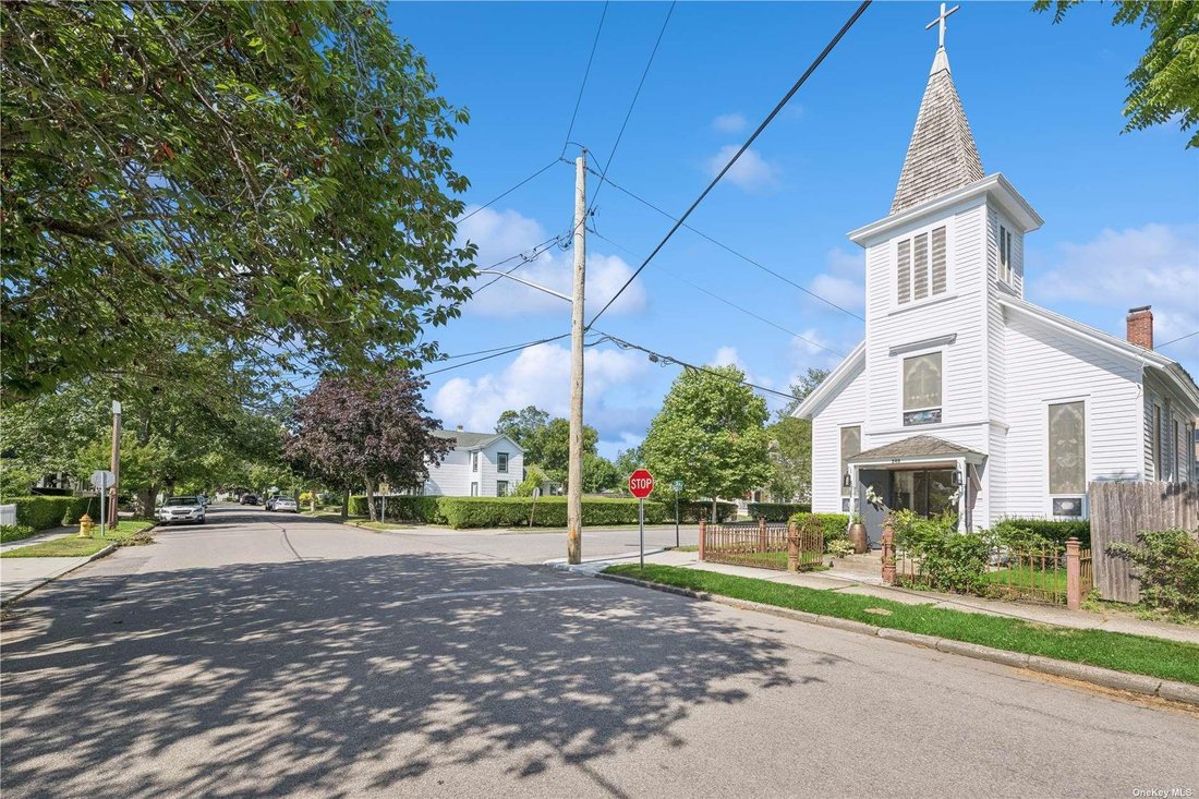 House in Greenport West, New York, United States 2 - 14987910