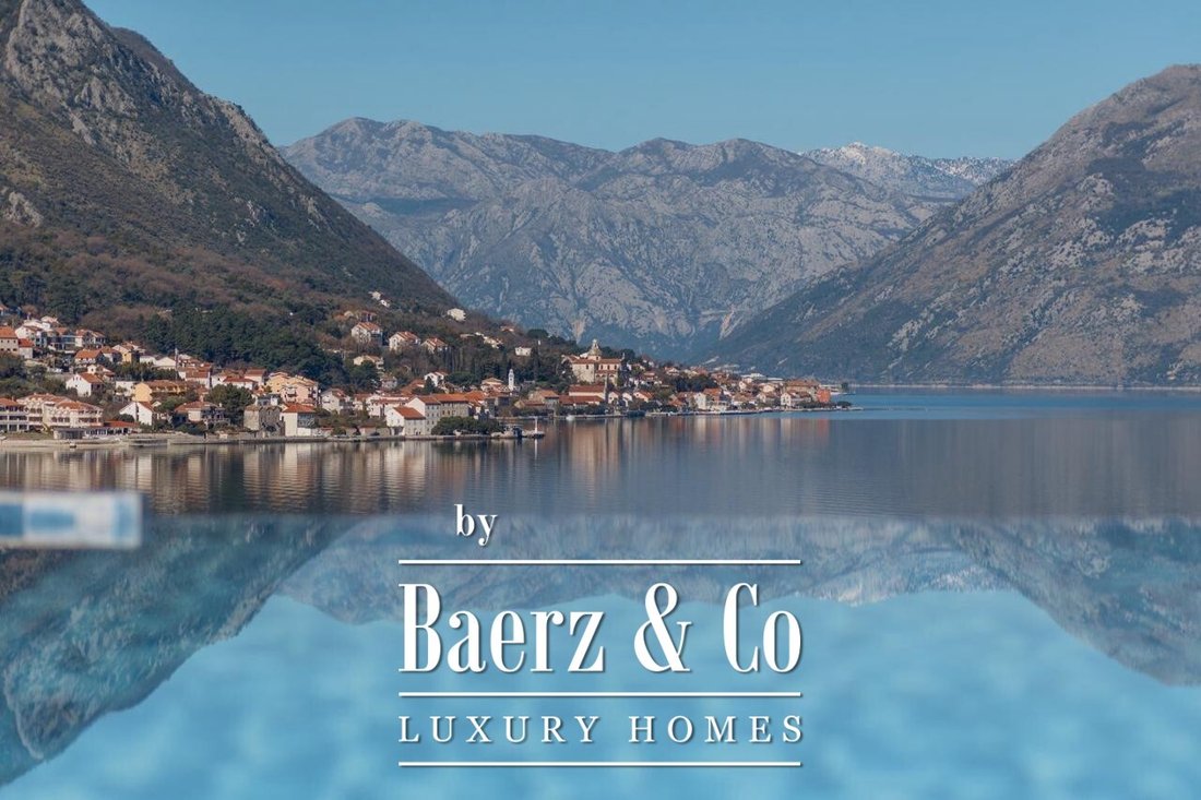 Penthouse in Kotor, Kotor Municipality, Montenegro 1 - 16222169