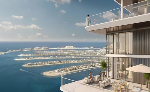 Apartment in Emaar Beachfront, Dubai, United Arab Emirates 1