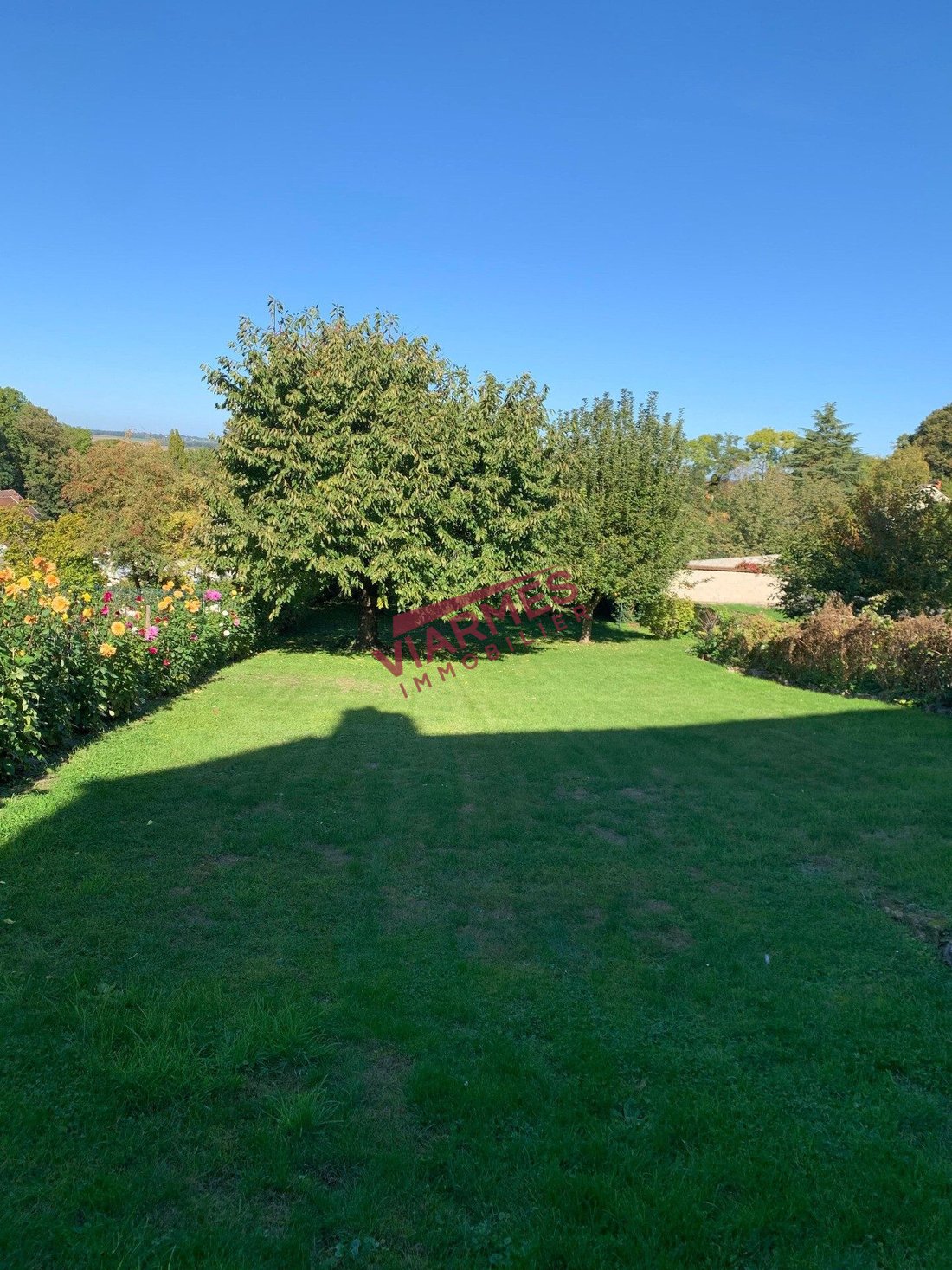 House in Noisy-sur-Oise, Ile-de-France, France 2 - 16224603