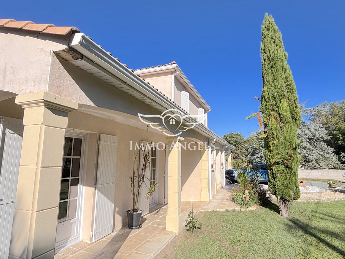 House in Saint-Sulpice-de-Royan, Nouvelle-Aquitaine, France 3 - 16224608