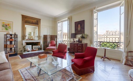 Apartment in Palais Royal, Paris 1er Arrondissement, Paris 1