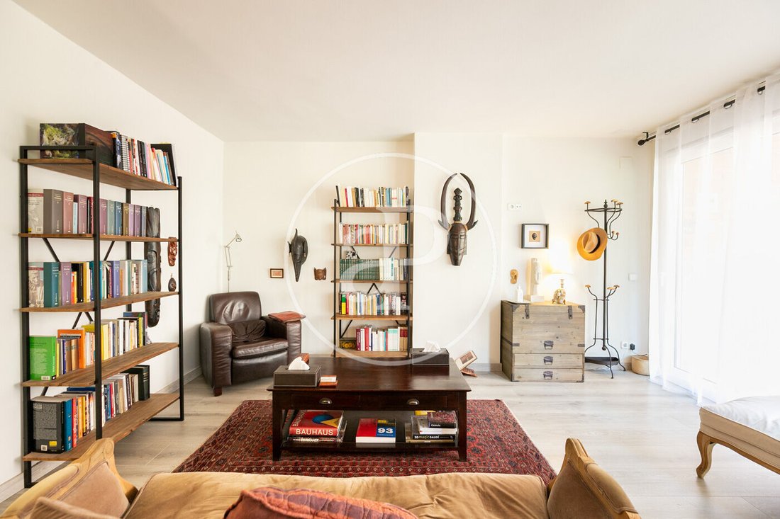 Apartment in Sarrià-Sant Gervasi, Barcelona, Spain 2 - 16224054