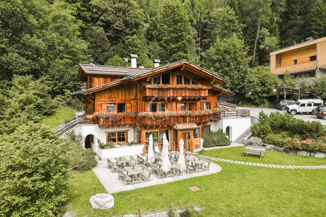 House in Pinzolo, Trentino – Alto Adige/Südtirol, Italy 3 - 16223571