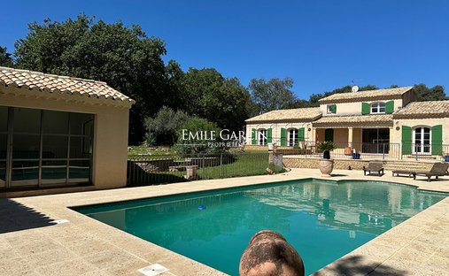 Villa in Uzès, Occitania, France 1
