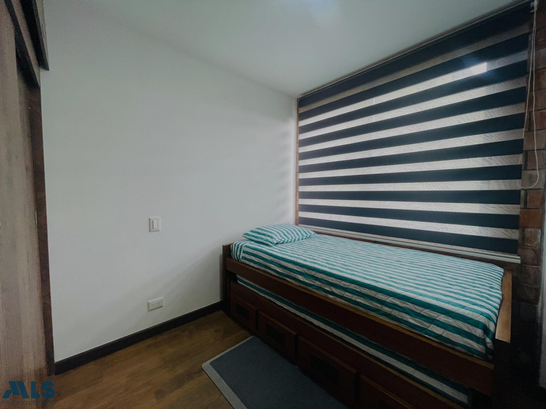 House in Envigado, Retiro, Colombia 3 - 16223698