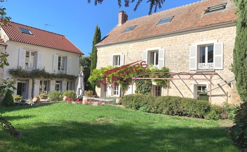 House in Noisy-sur-Oise, Ile-de-France, France 1