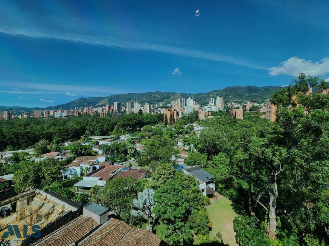 Apartment in Medellín, Antioquia, Colombia 4 - 16223697