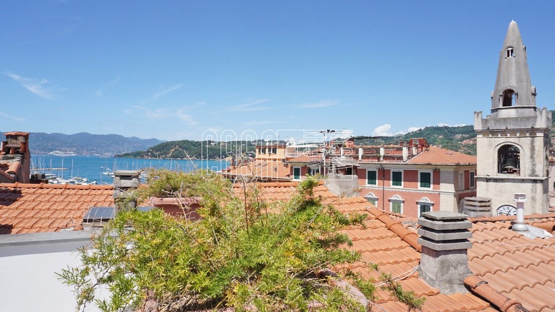 Penthouse in Lerici, Liguria, Italy 2 - 16223501