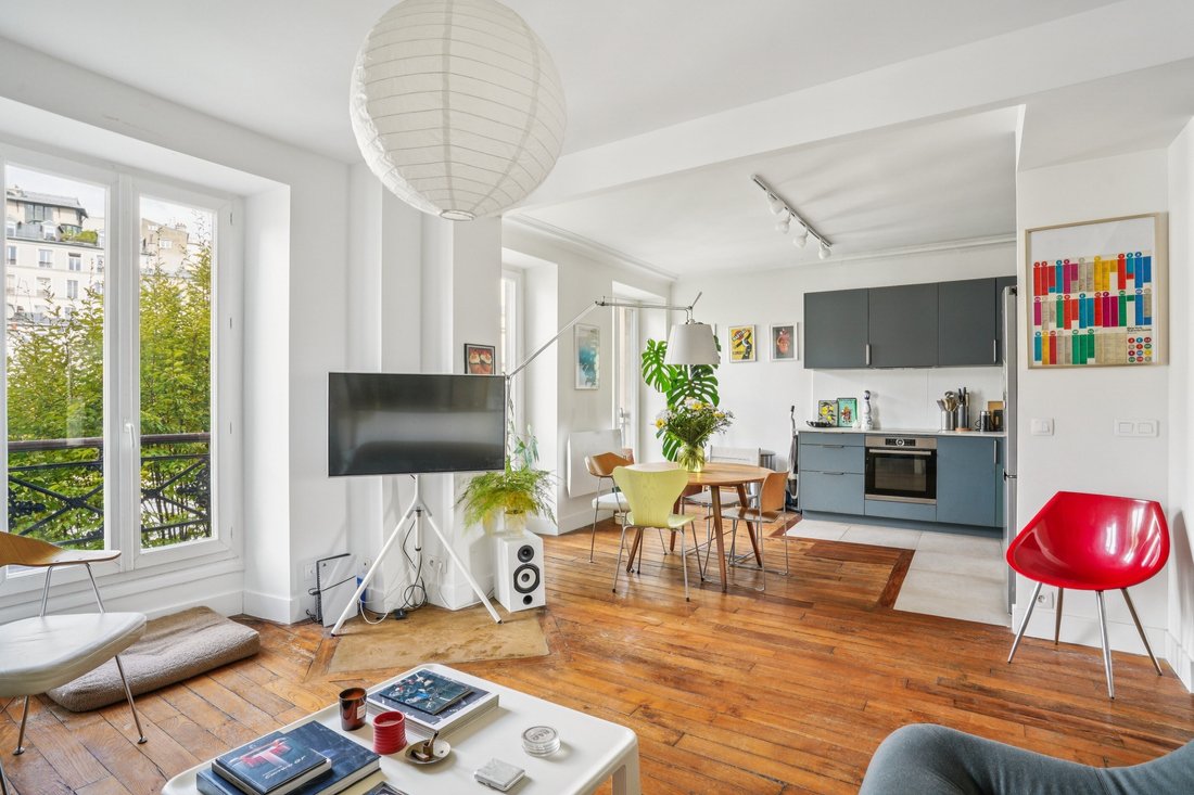 Apartment in Amiraux-Simplon-Poissonniers, Paris 18e Arrondissement, Paris 4 - 16223598