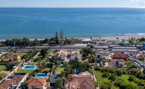 Villa in Rio Real, Marbella, Andalusia 1