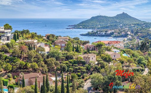 Appartement à Le Dramont-Agay-Anthéor-Le Trayas, Saint-Raphaël, France 1