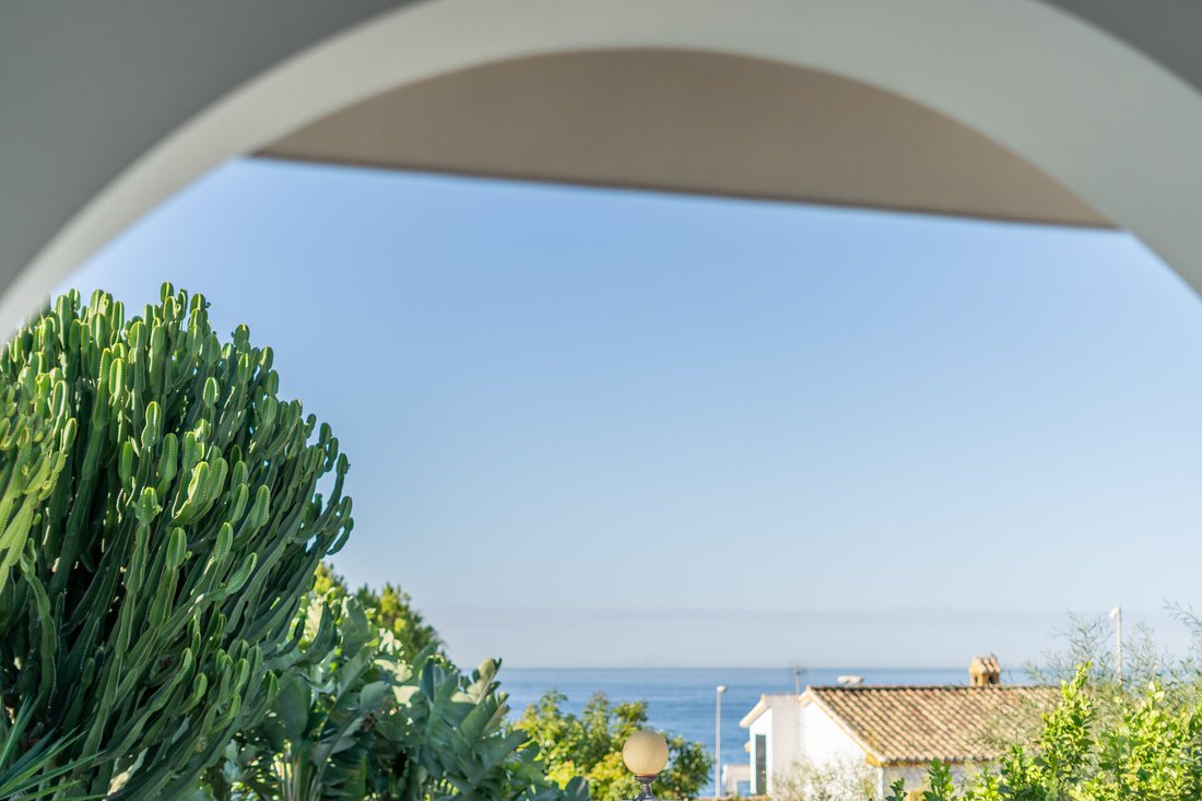 Villa in Rio Real, Marbella, Andalusia 4 - 16223781