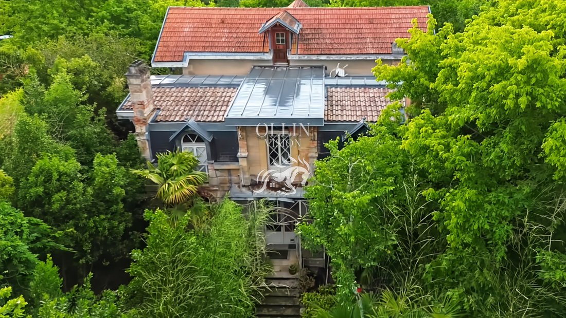 1854 Arcachonnaise Whispering of Salt & Pine – A Timeless Haven by the Sea