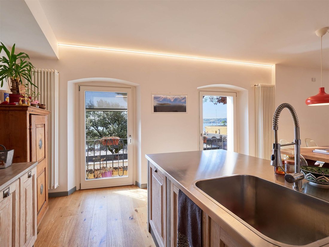 Appartement à Gardone Riviera, Lombardie, Italie 3 - 16230946