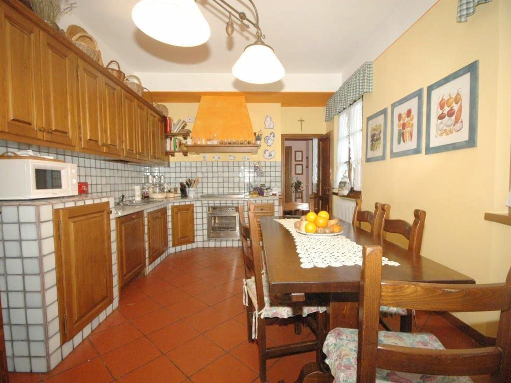 Villa in Porcari, Tuscany, Italy 2 - 16227608
