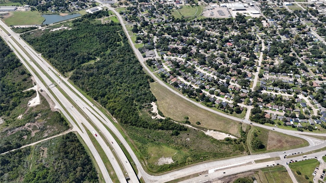 Land in Baytown, Texas, United States 1 - 16230407
