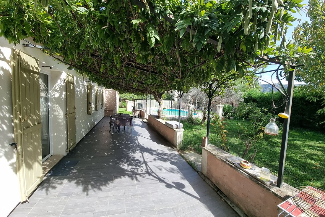 House in Taillades, Provence-Alpes-Côte d'Azur, France 1 - 16225657
