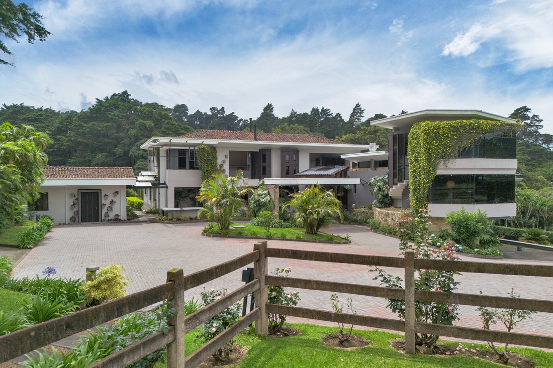 Domaine à San Rafael, Heredia, Costa Rica 1 - 16227150
