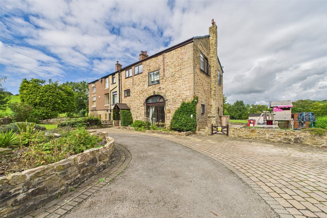 Strines, Marple, England 1 - 16227576