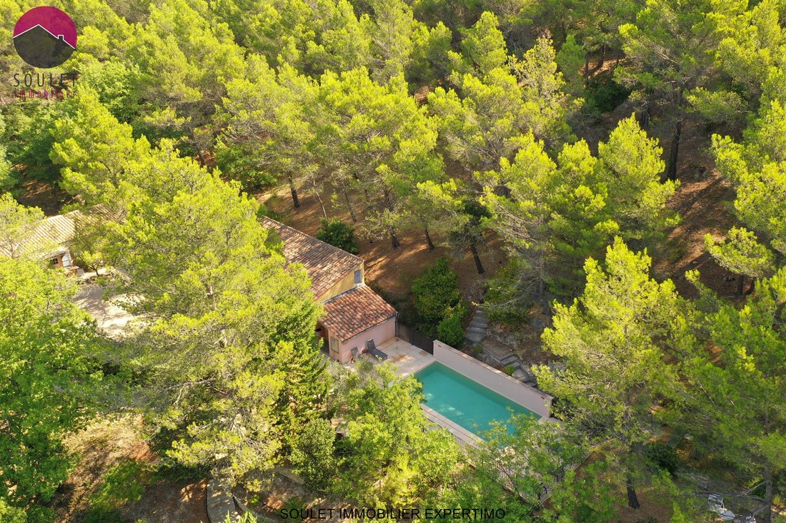 Château des Rêves Provençaux – A Wedding Estate in Gigondas’ Vine-Kissed Hills