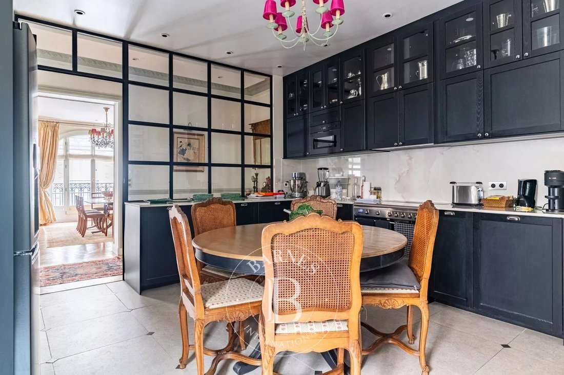 Apartment in Charles Laffitte, Neuilly-sur-Seine, France 4 - 16225528