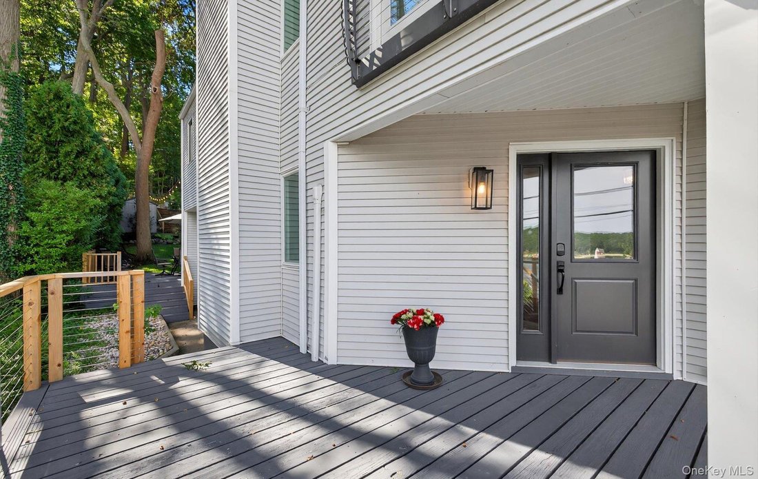 House in Centerport, New York, United States 2 - 16230474