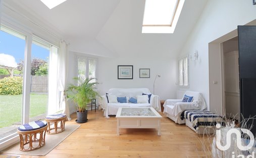 House in Plan de l'Eglise, Voisins-le-Bretonneux, France 1