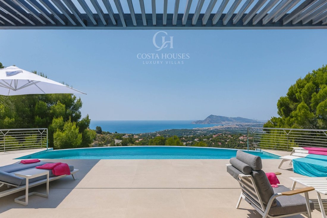 Villa in Altea, Valencian Community, Spain 2 - 16227676