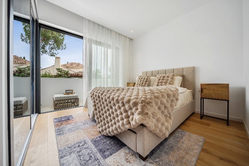 Villa in Elviria-Cabopino, Marbella, Spanien 4 - 16227775