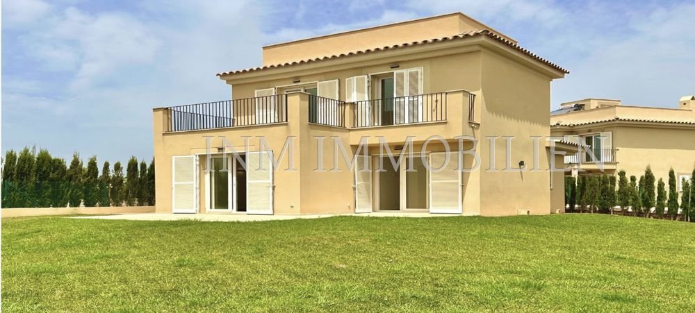 House in ses Salines, Balearic Islands, Spain 2 - 16226024
