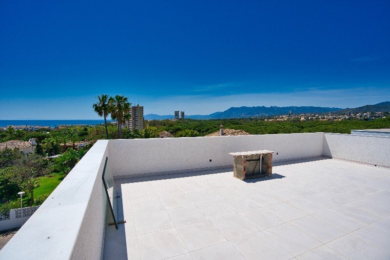 Villa in Elviria-Cabopino, Marbella, Spanien 4 - 16227829