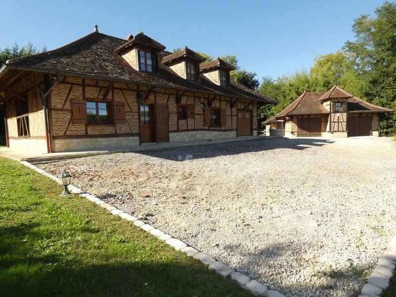 House in Saint-Germain-du-Bois, Bourgogne – Franche-Comté, France 2 - 16227918