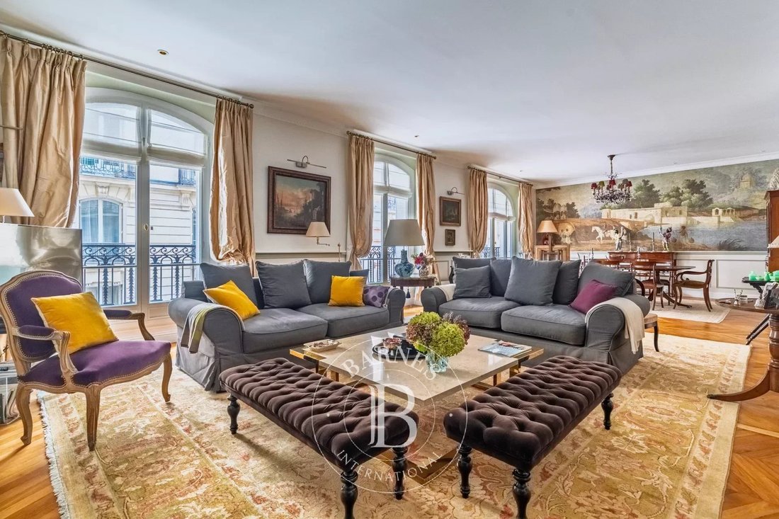 Apartment in Charles Laffitte, Neuilly-sur-Seine, France 1 - 16225528
