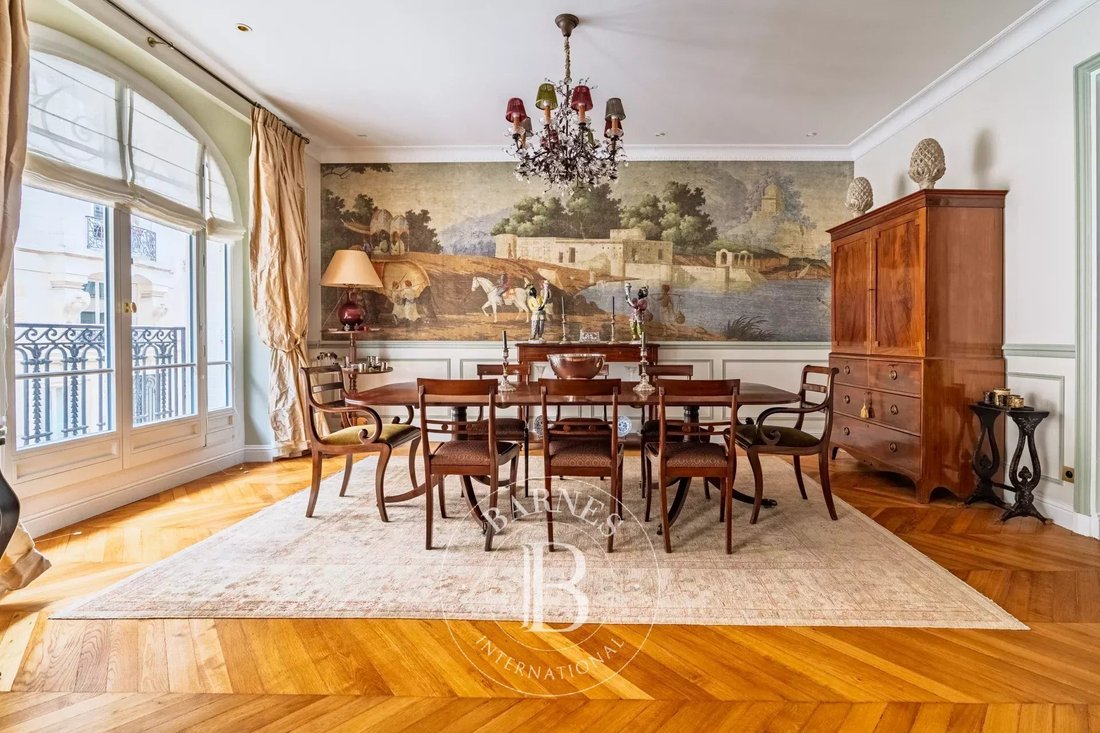 Apartment in Charles Laffitte, Neuilly-sur-Seine, France 3 - 16225528