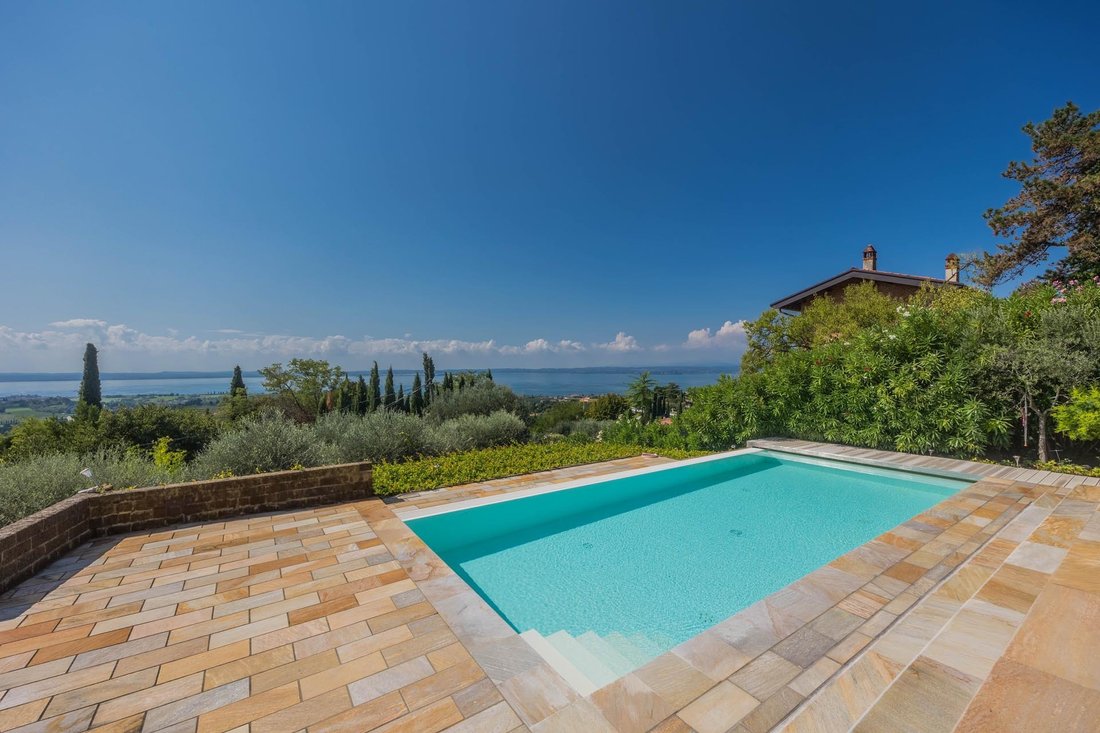 Villa in Cavaion Veronese, Veneto, Italy 5 - 16230897