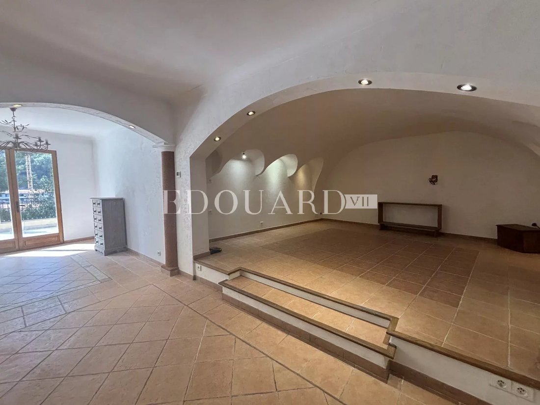 House in Menton, Provence-Alpes-Côte d'Azur, France 3 - 16227335